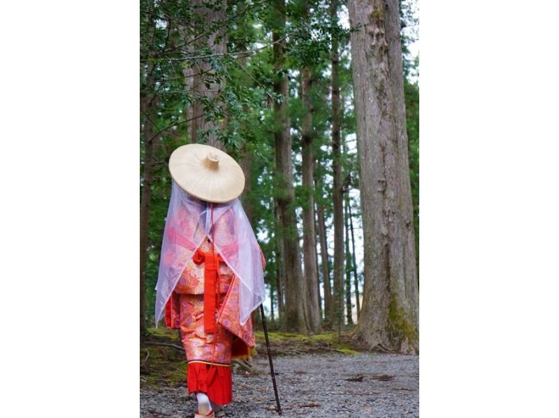 【和歌山・田辺市】世界遺産の地　悠久の熊野を訪ねて平安衣裳体験をしてみませんか？子供～大人まで体験していただけますの紹介画像
