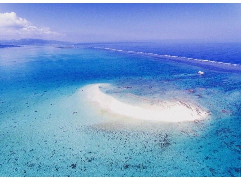 【石垣島・3時間】 初めてでも失敗しない｜完全初心者専門 石西礁湖 体験ダイビング&times;幻の島上陸 経験豊富な専属ガイド・写真無料・9,500円の紹介画像