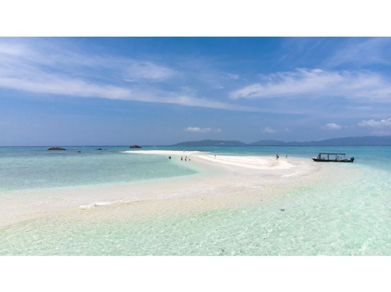 【石垣島＆竹富島/1日】幻の島上陸&シュノーケリング&竹富島観光★2つの離島を楽しむ★【地域クーポン対象】スーパーサマーセール実施中！の紹介画像