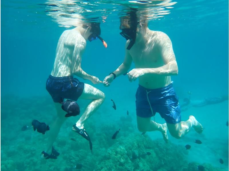 奄美大島【当日予約可能】シュノーケリング（60分）【GoPro水中撮影・ドローン空撮】★口コミ投稿で撮影データ無料プレゼント★の紹介画像