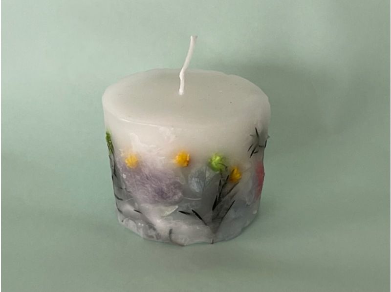 [Miyagi, Sendai] (Walking distance from Sendai Station) Create a one-of-a-kind botanical candle using your favorite flowers. の紹介画像