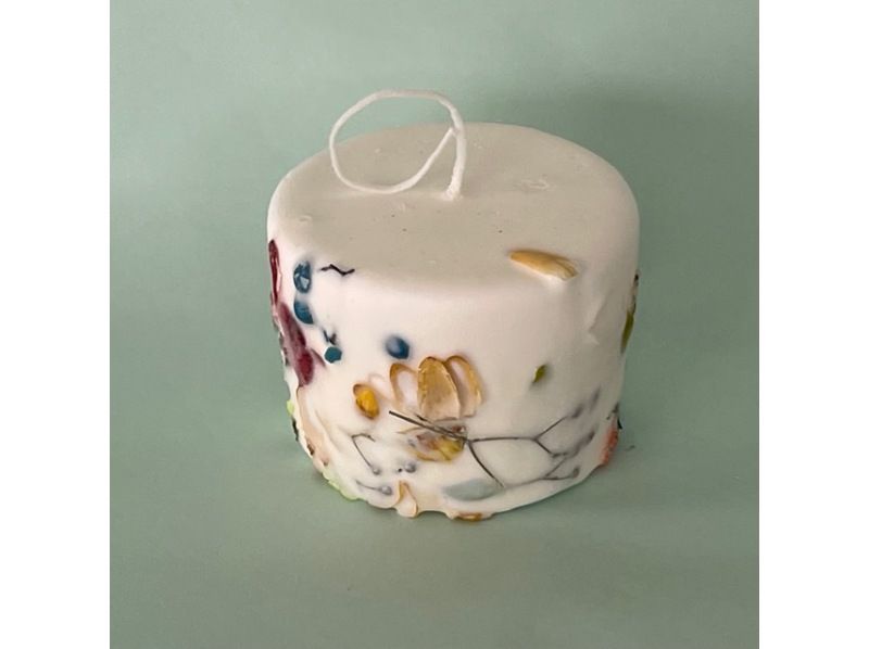 [Miyagi, Sendai] (Walking distance from Sendai Station) Create a one-of-a-kind botanical candle using your favorite flowers. の紹介画像