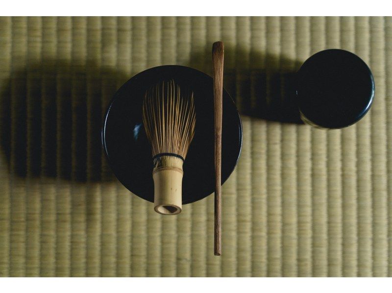 【이시카와 코마츠] 오래 九 谷 바람 그림 그리기 체험과 말차의 상인 문화의 시대를 만끽の紹介画像