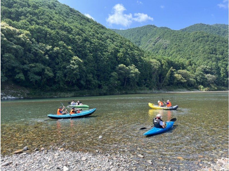 [Wakayama / Shirahama] Hikigawa clear stream-kayak river tour!の紹介画像