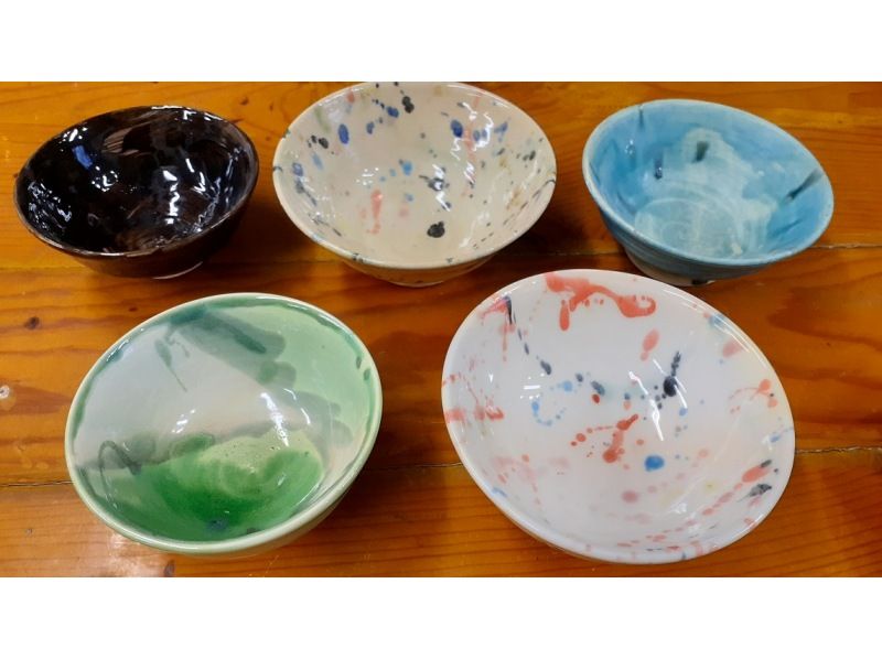 [三重/铃鹿]让我们通过手工揉捏陶瓷艺术体验制作一件！ + 您还可以揉捏、绘画和着色！就在铃鹿赛道旁边。の紹介画像