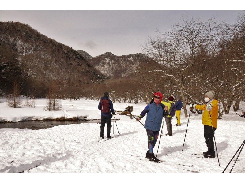 奥日光の雪原でレッスン！初めてのクロスカントリースキーに挑戦！【奥日光・初心者歓迎】の紹介画像