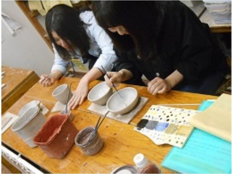 【미에 스즈카] 도예 체험 "접시 만들기 '+ 그림 그리기 · 색칠 함께! 가장 간단한 도예!の紹介画像