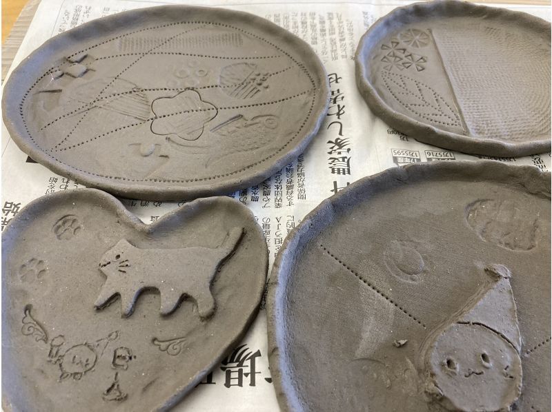 【奈良市内・陶芸体験】手びねり陶芸体験・粘土1㎏で時間内に作った作品はすべて焼きます！｜親子割ありの紹介画像