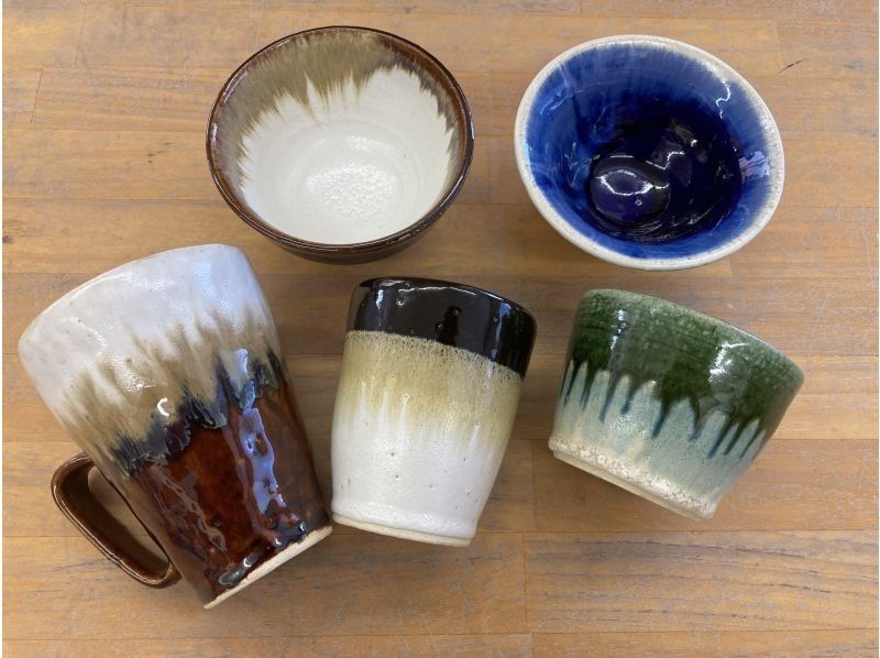 【奈良市内・陶芸体験】手びねり陶芸体験・粘土1㎏で時間内に作った作品はすべて焼きます！｜親子割ありの紹介画像
