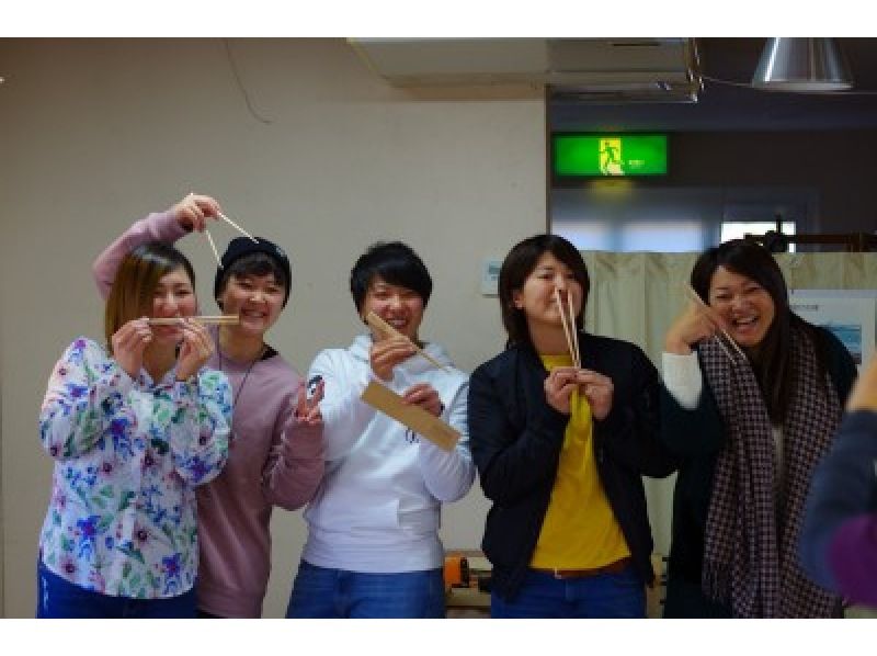 【長野・安曇野】毎日使う箸を作る箸作り体験‐塗装付 で永く使える！木材と長さを選択・カンナで削る本格手作り！完成笑顔を写真に収めますの紹介画像