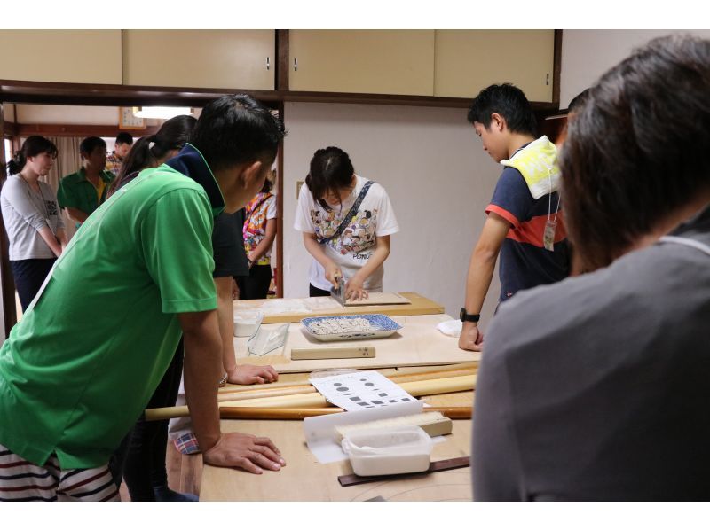 【長野・伊那】囲炉裏のある古民家貸切　蕎麦打ち体験の紹介画像