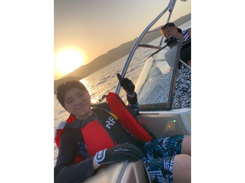 奄美大島【当日予約可能】サンセットクルーズ（60分）※口コミ投稿で撮影データの無料プレゼントあり※おひとり様もお任せください★の紹介画像