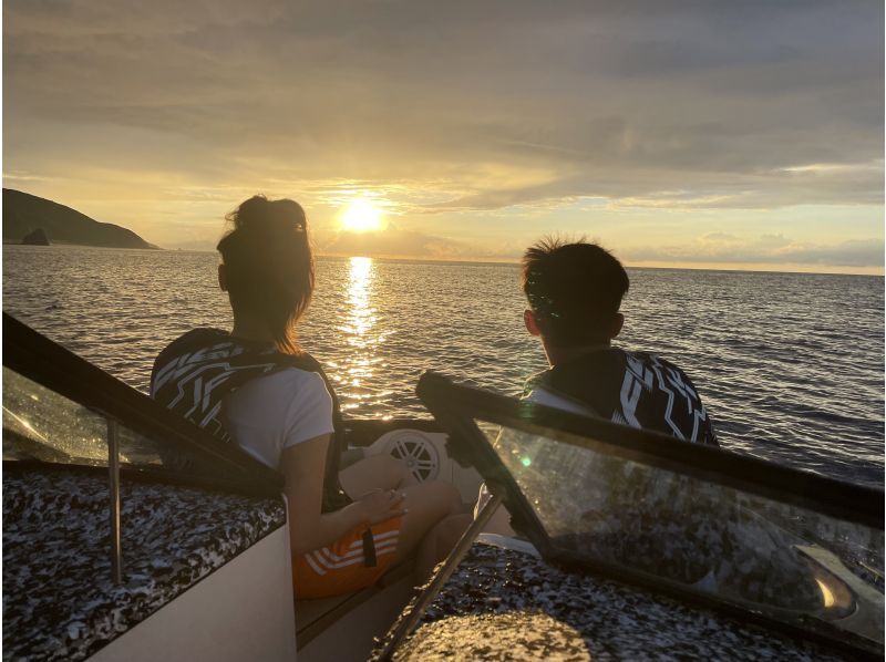 奄美大島【当日予約可能】サンセットクルーズ（60分）※口コミ投稿で撮影データの無料プレゼントあり※おひとり様もお任せください★の紹介画像