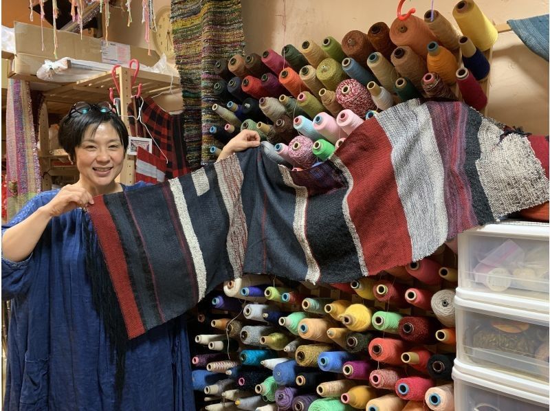 【沖縄・那覇】世界に一つしかないオリジナルショール織り体験の紹介画像