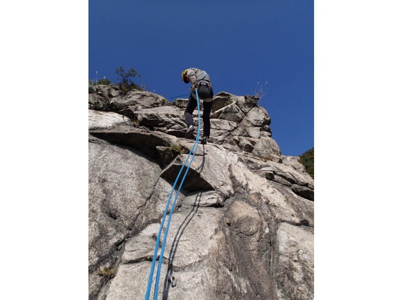 [Shiga] Lake Biwa's spectacular view "Rock climbing" Hira Mountains Lion Rock (VER-2)の紹介画像