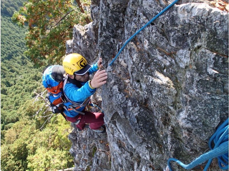 [Shiga] Lake Biwa's spectacular view "Rock climbing" Hira Mountains Lion Rock (VER-2)の紹介画像