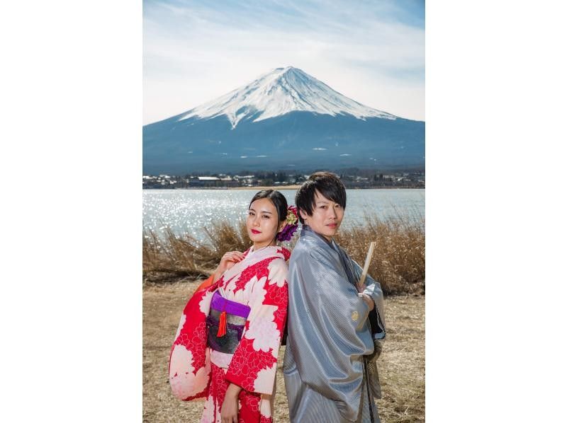 【山梨/河口湖】从河口湖站步行1分钟内体验日本文化世界（茶道、和服、和服步行）の紹介画像