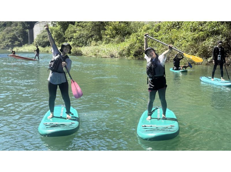 【高知・仁淀川】仁淀ブルーに1番近い場所でSUP～女子旅にオススメ！！にこ淵まで35分。有資格インストラクターで安心。ドッグSUP対応店。の紹介画像
