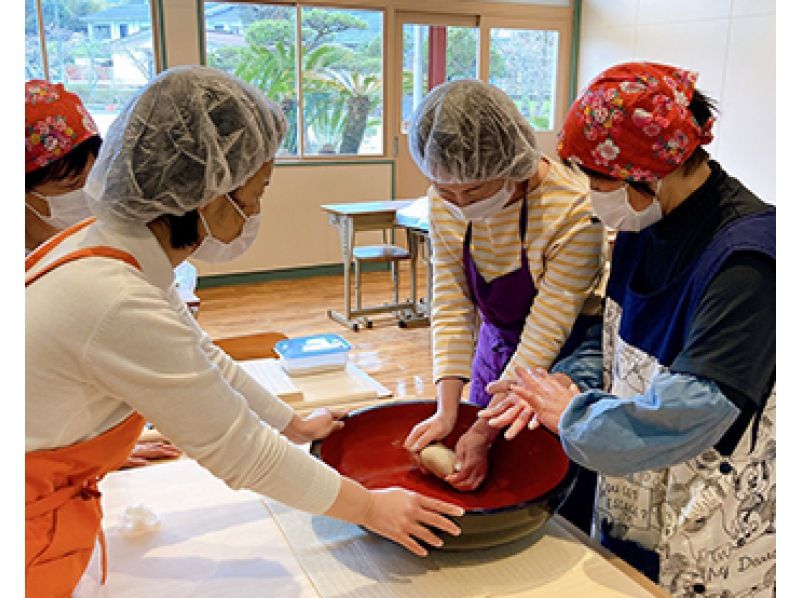 【熊本・天草】かかしの里そば打ち体験～二八そばを打ってみよう！！の紹介画像