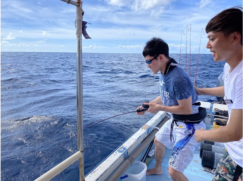 釣り船一日チャーター！プランは自由自在！家族と恋人と友人と気ままに釣りを楽しもう！【一日コース】の紹介画像