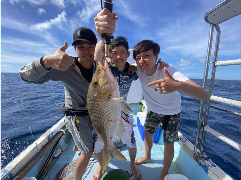 釣り船一日チャーター！プランは自由自在！家族と恋人と友人と気ままに釣りを楽しもう！【一日コース】の紹介画像