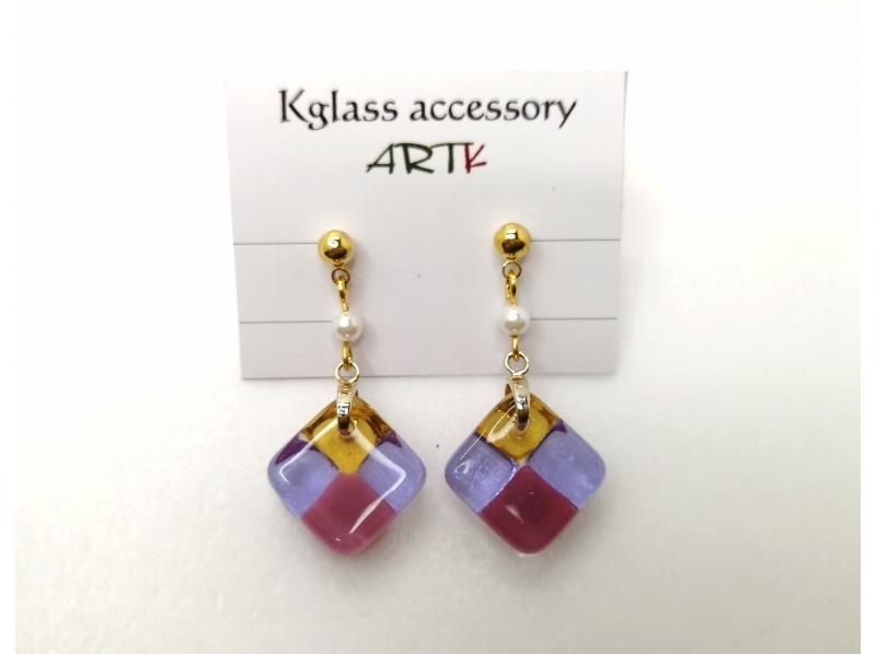 【福岡県・北九州市】ステンドグラスアクセサリー手作り体験、門司港駅３分！ ﾋﾟｱｽ/ｲﾔﾘﾝｸﾞ/ﾈｯｸﾚｽ/ﾌﾞﾚｽﾚｯﾄ/ﾍﾟﾝﾀﾞﾝﾄの紹介画像