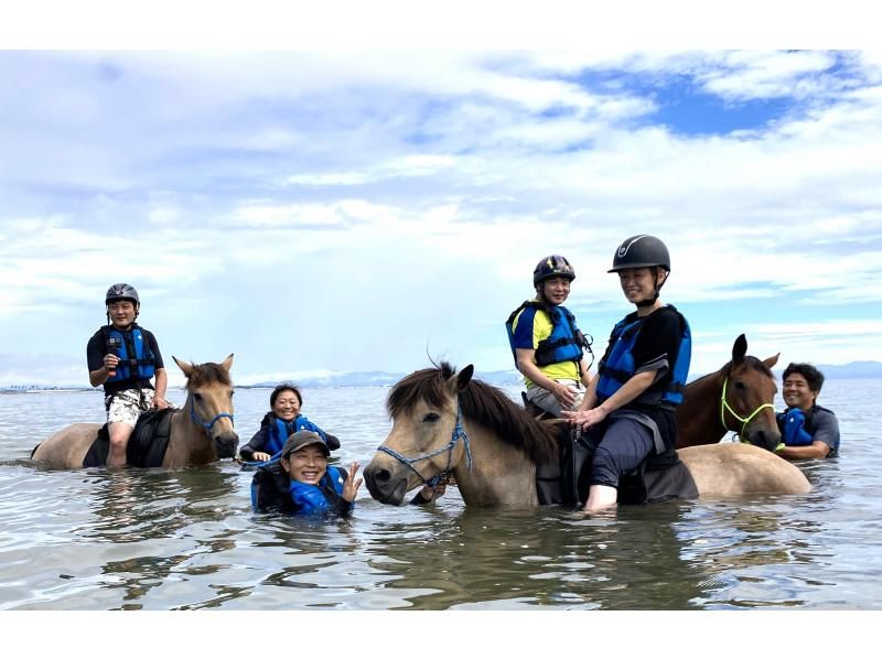 【宮城・奥松島】 オーシャンライディング 海辺での乗馬体験＊初めての方におすすめ＊の紹介画像