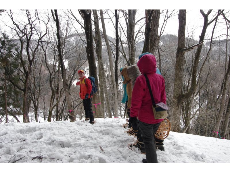 [Nagano / Otari Village] ** Go with a hunter! Winter beast trekking and game lunch **の紹介画像