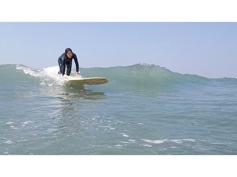 【サーフィン体験】NSA3級公認ライダーによるサーフィン教室☆撮影付き☆最高のロケーションで波乗りデビュー！の紹介画像