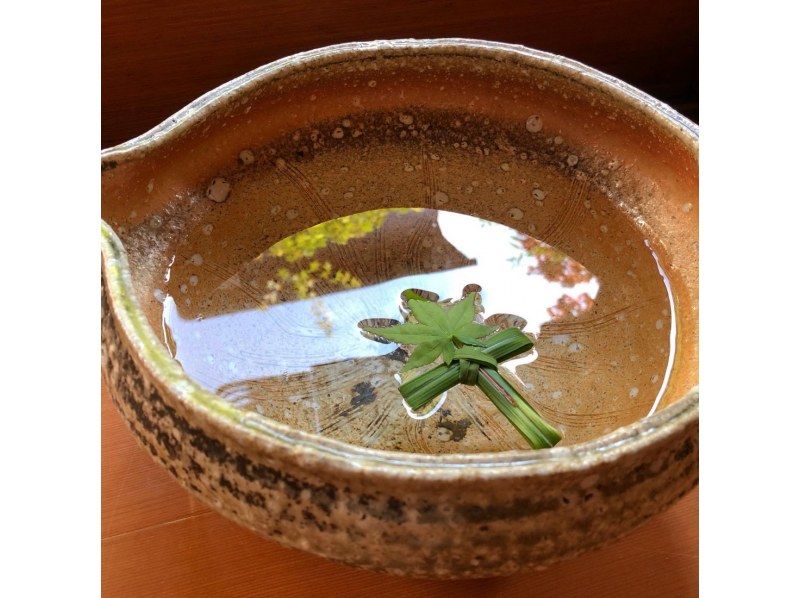 [Kyoto / Kinkakuji area] Experience the mysterious Kyoto! Monthly good luck magic that is handed down to Kyo, apotropaic magic, matchmaking! With exquisite namagashi!の紹介画像