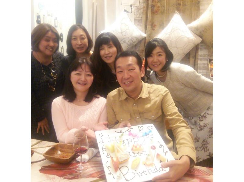 [Asakusabashi 1 minute] Let's make a cute plate with magic glass art! 90 minutes of exciting glass experience for dates, girls-only gatherings, and familiesの紹介画像