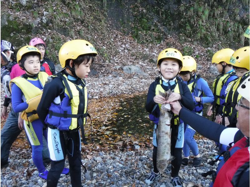 [Tochigi/Nasukarasuyama City] Naka River Rafting for Beginners (3.5 hours)の紹介画像