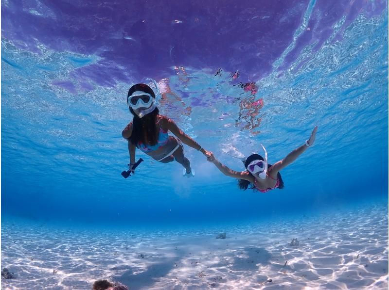 地元出身船長がご案内【宮古島・伊良部島】ボートで行く八重干瀬（ヤビジ）シュノーケルツアー!ドローン撮影動画、ツアー写真すべてプレゼント!の紹介画像