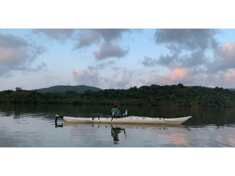 [西表島] 清晨出發 | Sagaribana 之旅 | 季節性 | 清晨劃獨木舟體驗 | 對於那些想要度過神秘時光的人の紹介画像