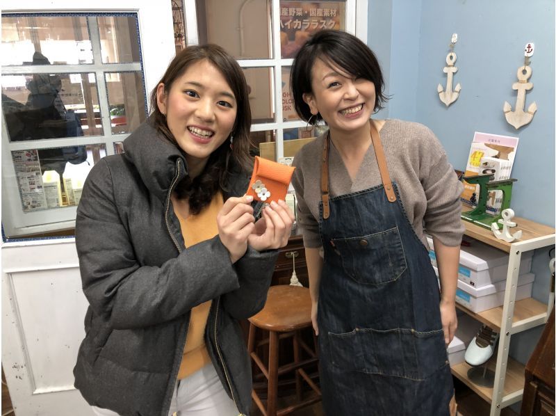 [Kobe City, Hyogo Prefecture] Leather Craft Experience- "Making a Fast Pic Pouch" Palm size This size is GOOD!の紹介画像