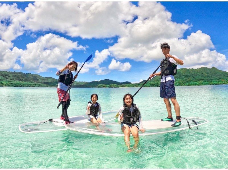 【3時間 / 当日予約OK！】☆ 新感覚！クリアSUPクルージング（写真データ無料！）ドローンオプションあり！送迎無料の紹介画像