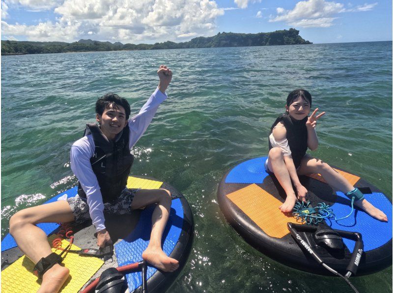 【今帰仁・古宇利島】初心者大歓迎♪ディスクボードとウェイクボードのどちらか1点と最新バナナボートなどがセットの特別プランの紹介画像