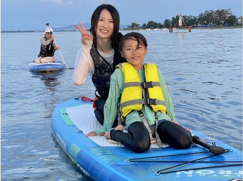 【滋賀・和邇】琵琶湖SUP体験1時間｜貸切OKで自分たちのペースで楽しめる｜家族・グループ・カップル歓迎｜初心者安心｜BBQも利用可の紹介画像