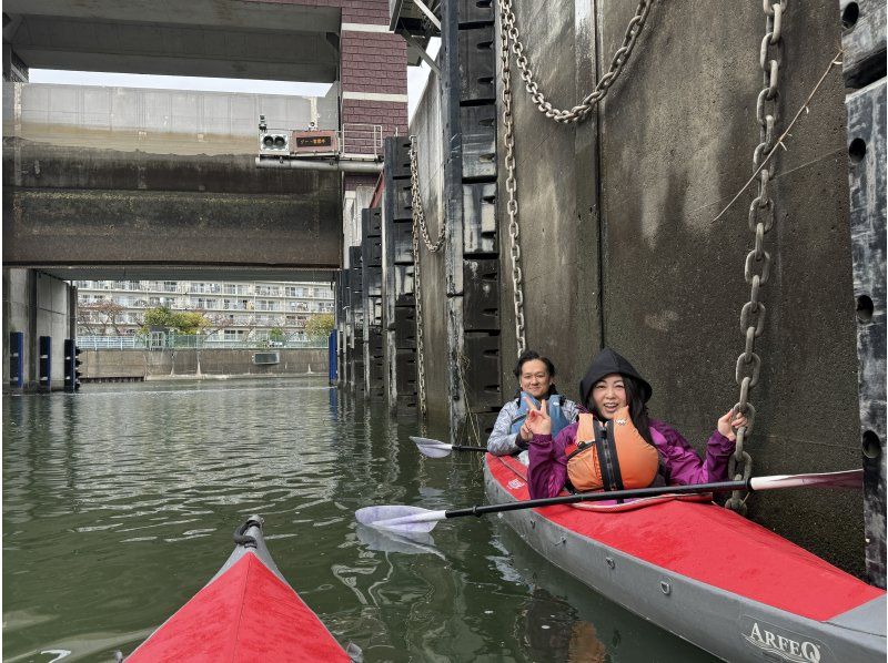 【東京・江戸川】まるでパナマ運河！？運河ミドルカヌーツアー＜初心者～経験者向け＞の紹介画像