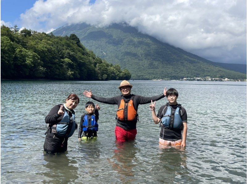 [Tochigi / Nikko] For those who want a different view and experience of Lake Chuzenji! Lake Chuzenji half-day long canoe tourの紹介画像