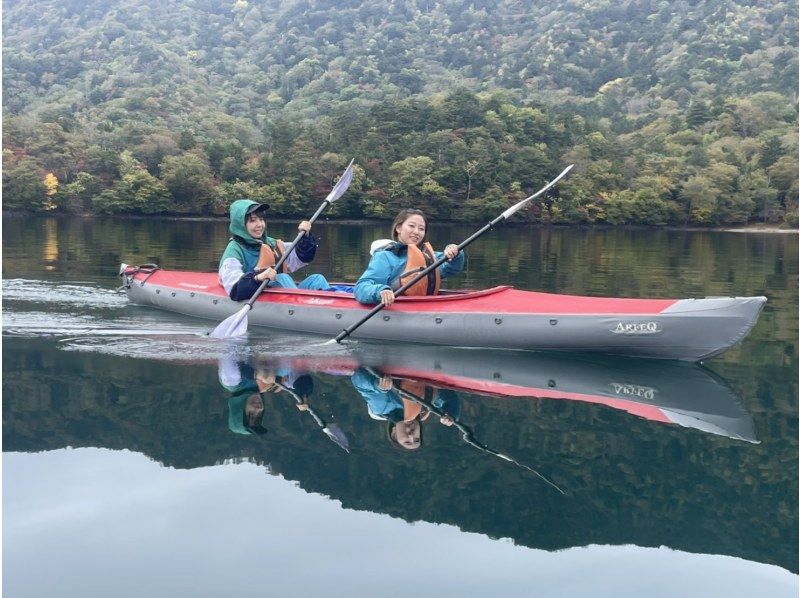 [Tochigi / Nikko] For those who want a different view and experience of Lake Chuzenji! Lake Chuzenji half-day long canoe tourの紹介画像