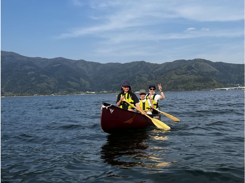 【山梨・河口湖】早朝90分プラン！　富士山を眺めての湖上散歩♪　カナディアンカヌー体験ツアーの紹介画像