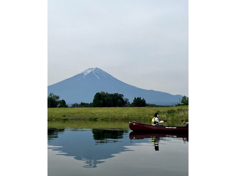 【山梨・河口湖】日中プラン（10時～）富士山を眺めての湖上散歩♪　カナディアンカヌー体験ツアー
