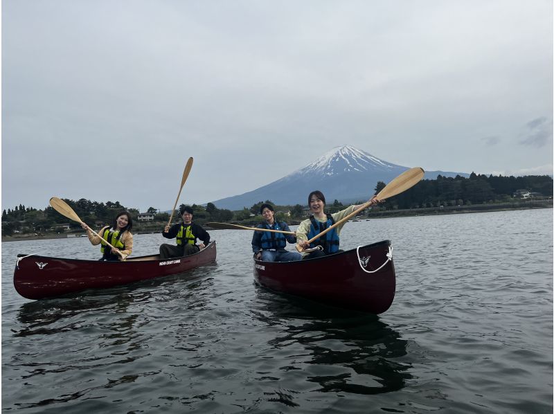 【山梨・河口湖】夕方90分プラン　富士山を眺めての湖上散歩♪　カナディアンカヌー体験ツアーの紹介画像