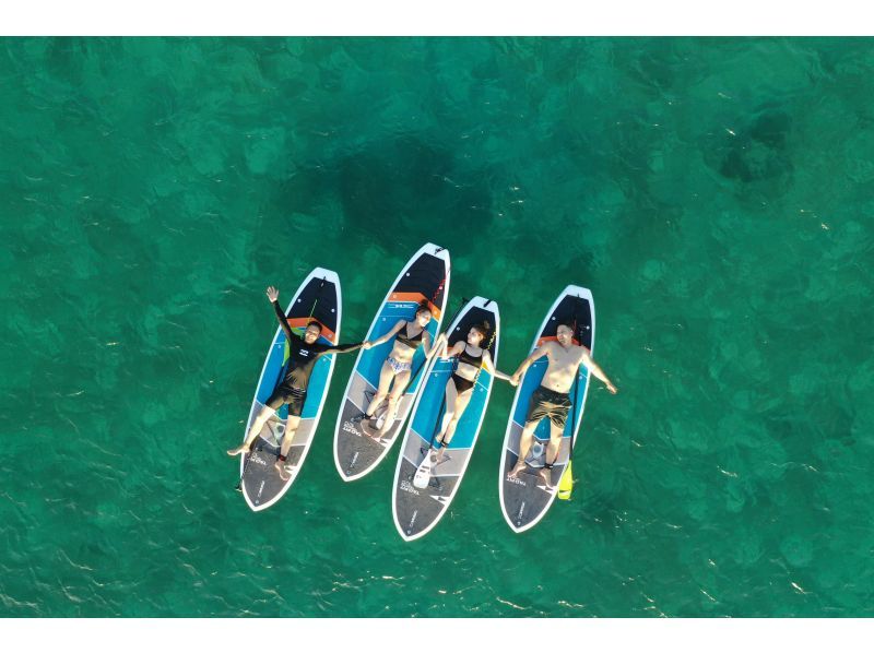 [Okinawa / Miyakojima / Irabujima] SUP cruising tour charter! With drone shooting!の紹介画像