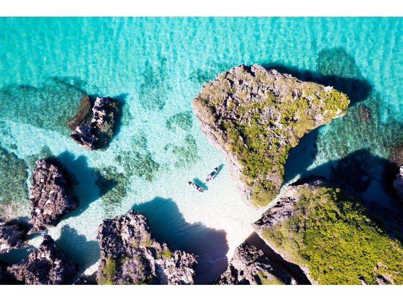 [Okinawa / Miyakojima / Irabujima] SUP cruising tour charter! With drone shooting!の紹介画像