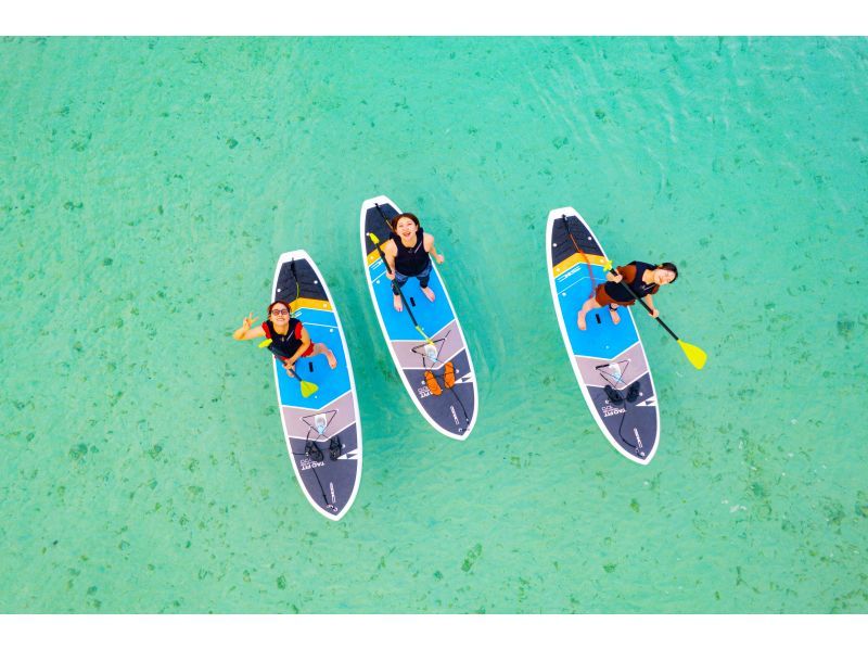 [Okinawa / Miyakojima / Irabujima] SUP cruising tour charter! With drone shooting!の紹介画像