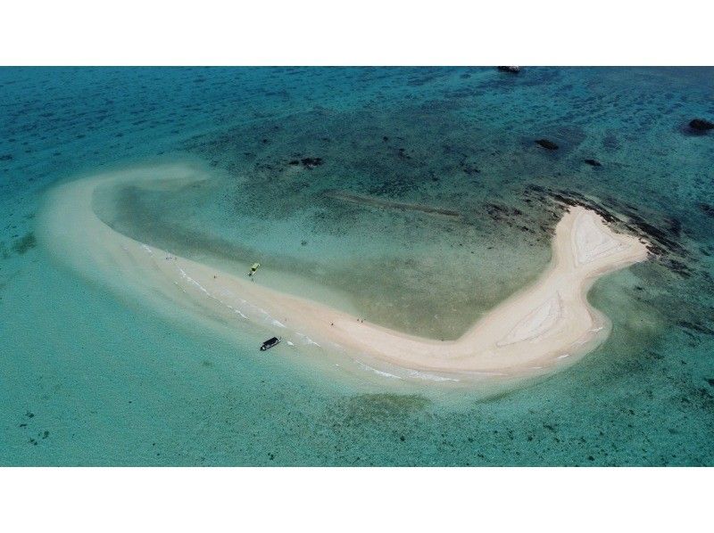 【石垣島】幻の島上陸＆お魚たくさんシュノーケリングコースD【半日コース/AM】《GoProレンタル無料》の紹介画像