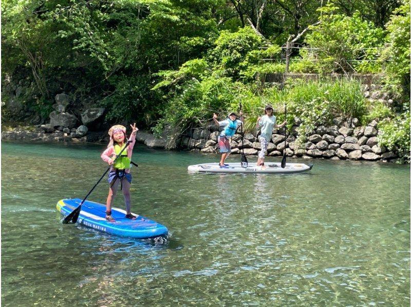 [Kochi / Monobe River SUP] * Approximately 5 minutes from Anpanman MS * ★ SUP experience & BBQ set ★ SUP in the clear stream Monobe River where sweetfish live ♪の紹介画像