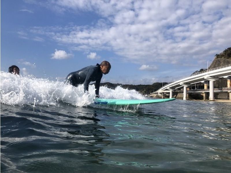 【千葉・勝浦】初心者でも安心！はじめてのサーフィンはMALIBUで！！の紹介画像